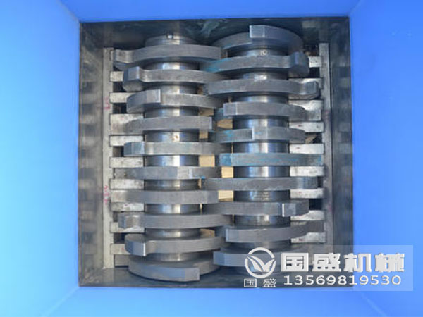 生活垃圾双轴撕碎机性能优越